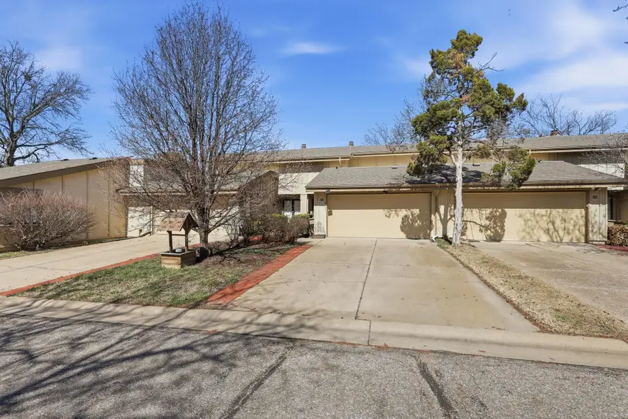8201 E Harry, Wichita, KS 67207 - #3