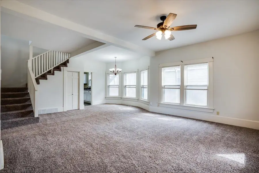 1146 N Jefferson St, Wichita, KS 67203 - #3