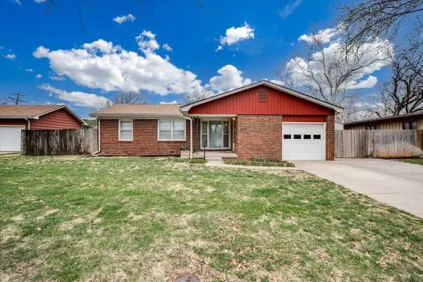 7514 W Hale St, Wichita, KS 67212-3508