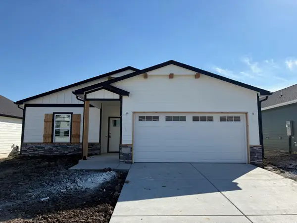 9503 E Hurst St, Wichita, KS 67210