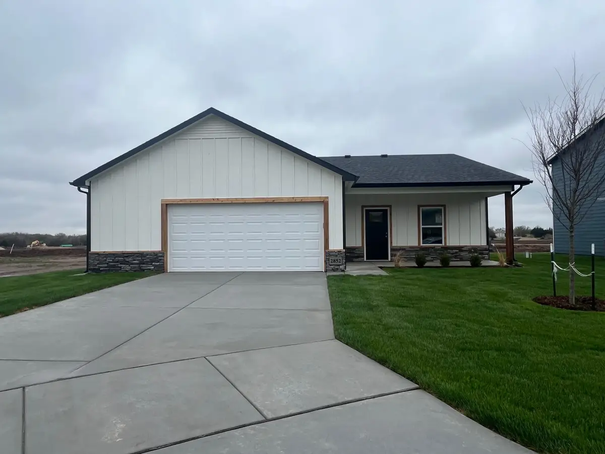 2896 S Maize Ct, Wichita, KS 67215 - #1