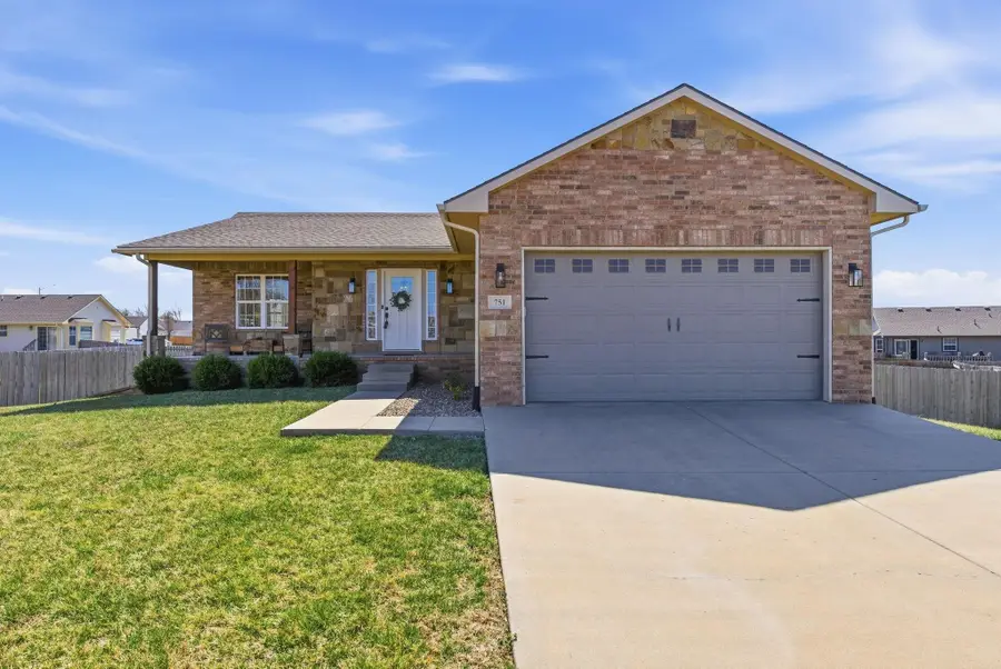 751 S Shade Ct, Andover, KS 67002 - #3