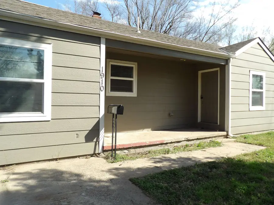 1910 S Greenwood Ave.,, Wichita, KS 67211 - #2