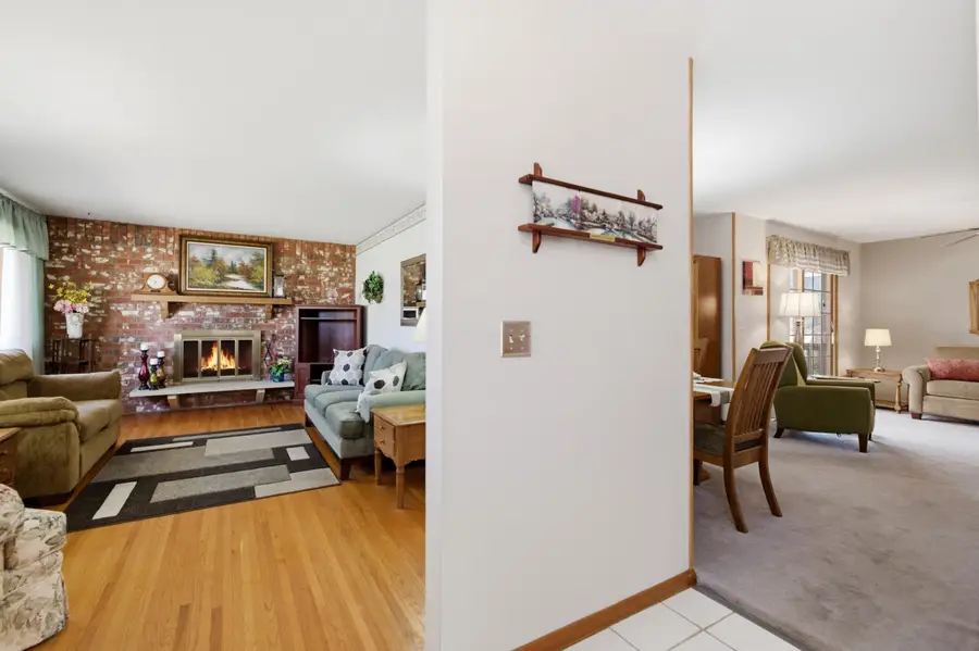 6117 Perryton St, Bel Aire, KS 67220 - #3