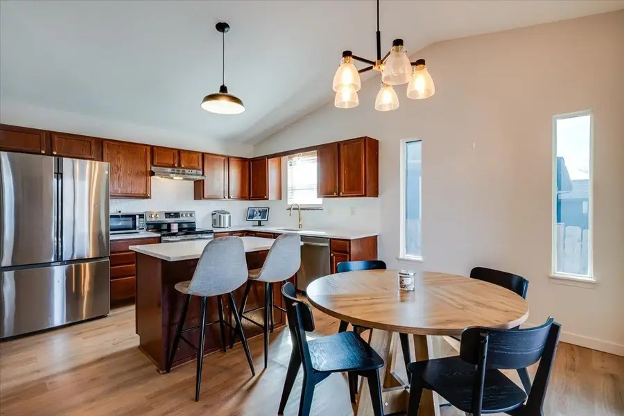 241 S Stoneridge St, Valley Center, KS 67147 - #3