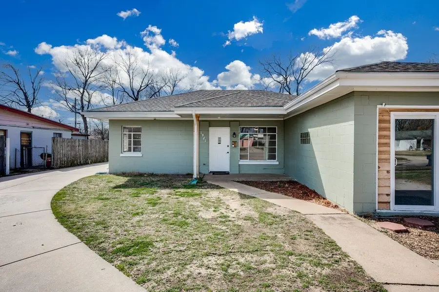 1921 S Fern St, Wichita, KS 67213 - #2