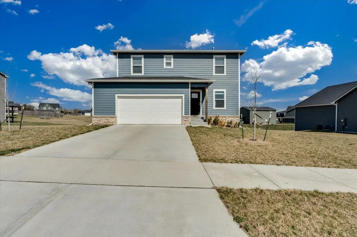 5260 N Cambridge, Bel Aire, KS 67226 - #1
