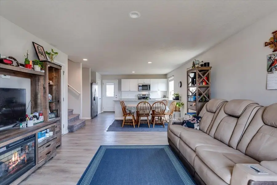 5260 N Cambridge, Bel Aire, KS 67226 - #3