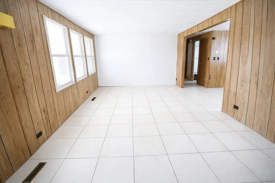 443 N Doris, Wichita, KS 67212 - #2