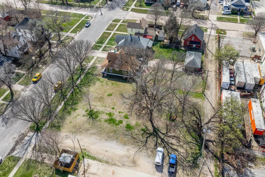 415 S Walnut, Wichita, KS 67213 - #3