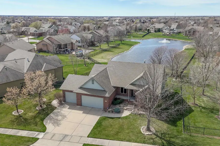 3109 N Brush Creek St, Wichita, KS 67205 - #2