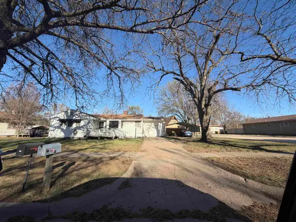 208 N Reno, Haven, KS 67543