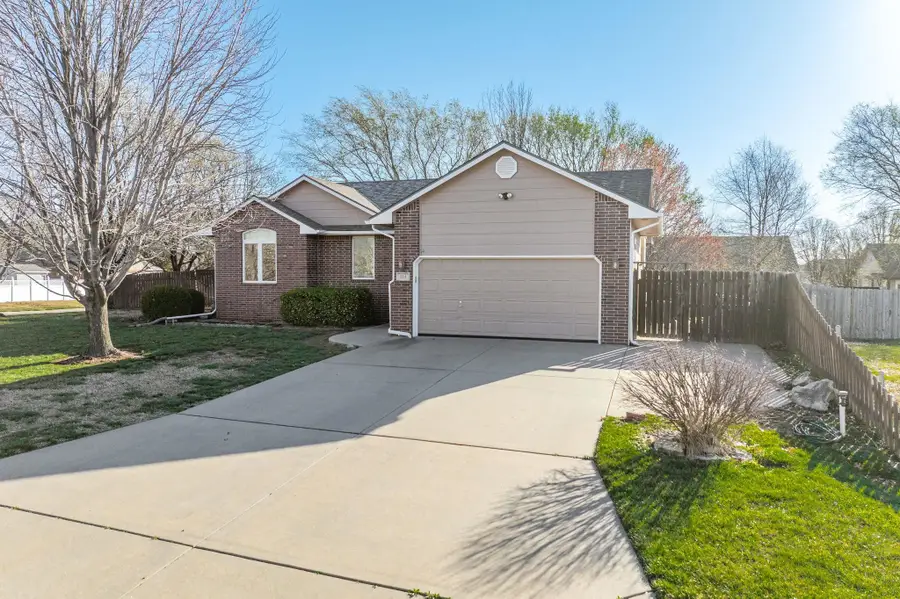 114 Sunset Ln, Towanda, KS 67144 - #3