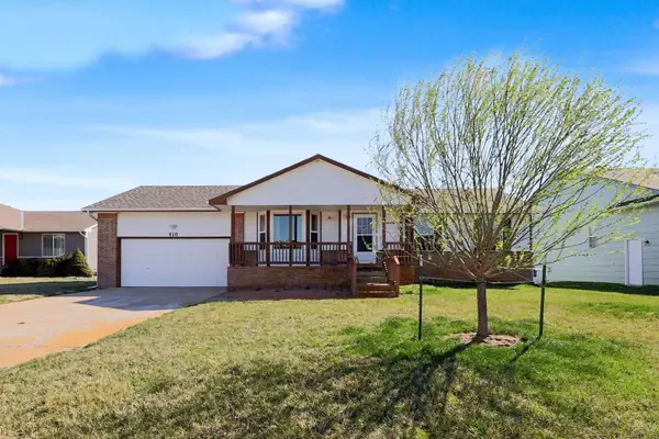 610 S Stoneridge St, Valley Center, KS 67147