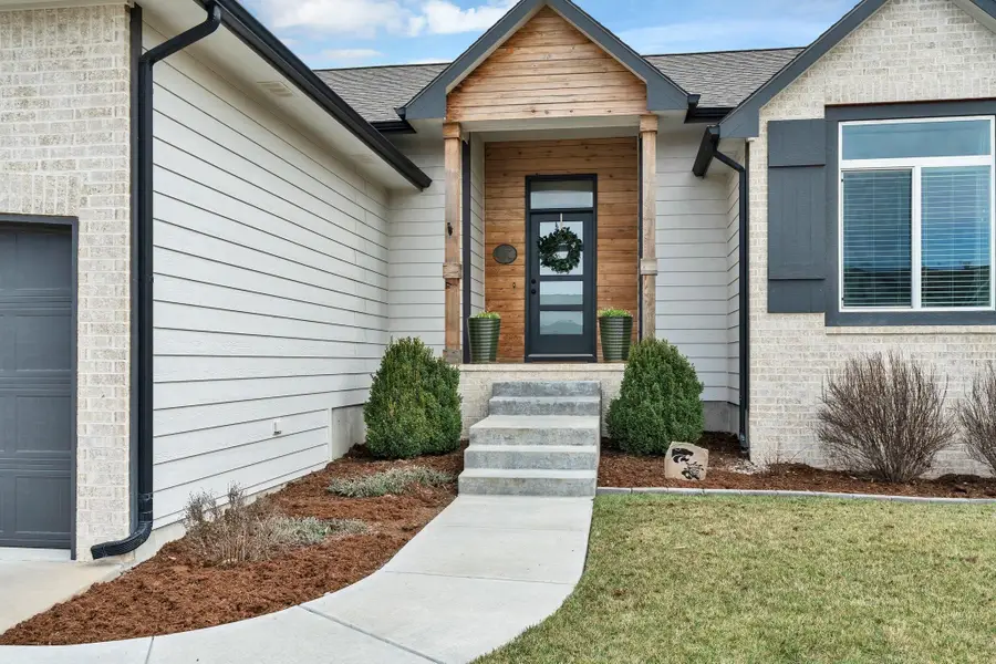 2544 N Quartz St, Andover, KS 67002 - #3