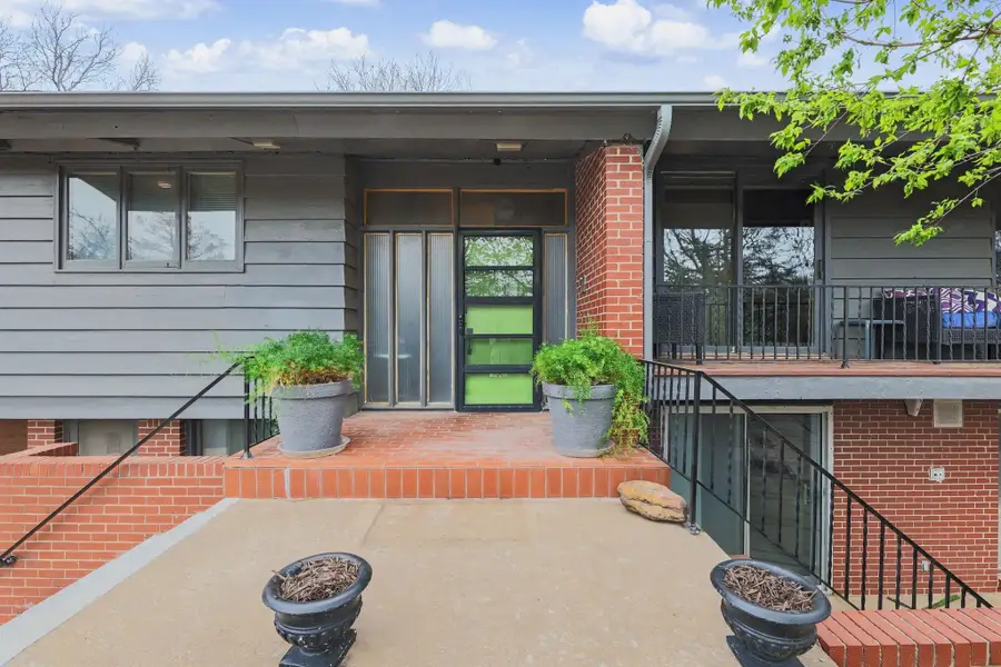 3044 W Bluebird Dr, Wichita, KS 67204 - #3