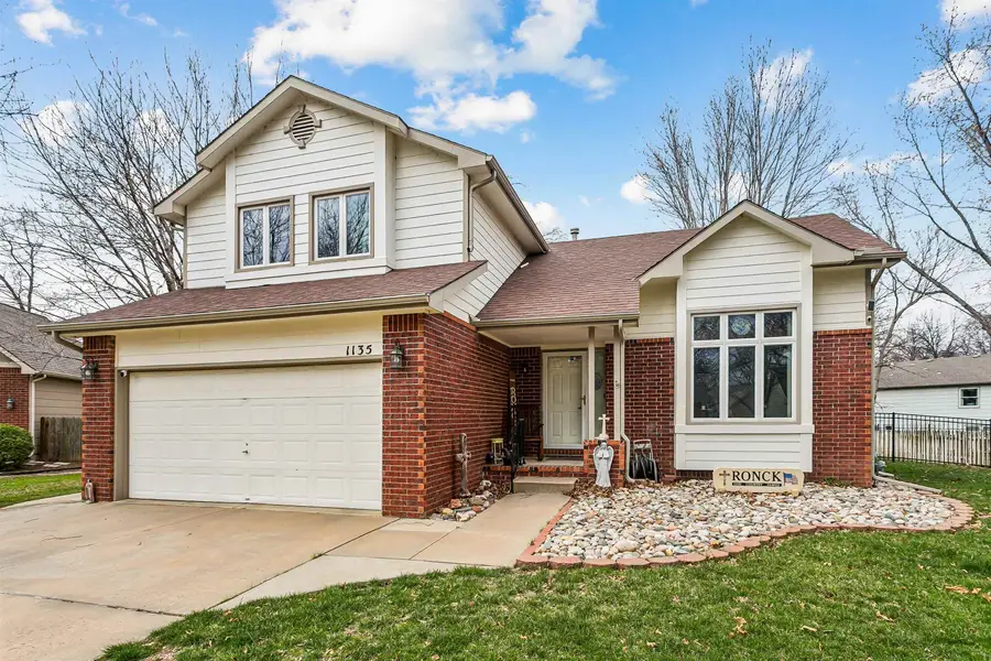 1135 N Manchester Ct, Wichita, KS 67212 - #2