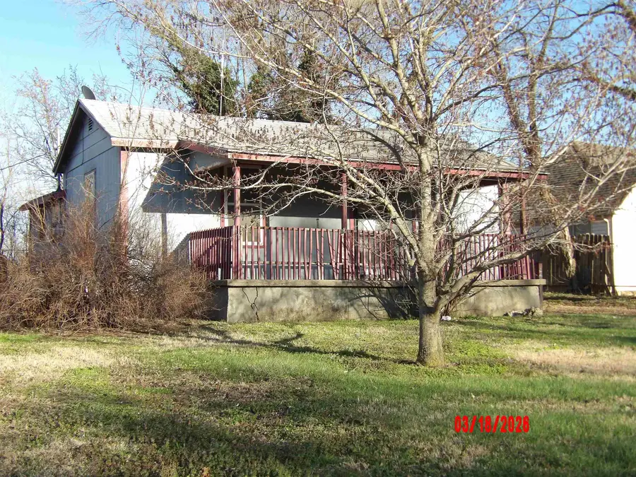 418 Orchard St.,, El Dorado, KS 67042 - #2