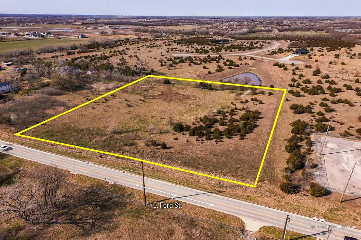 5+/- Acres E Ford St., Valley Center, KS 67147 - #1