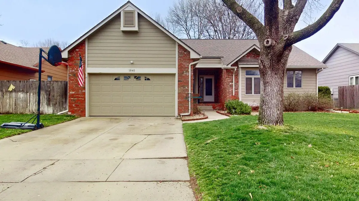 1840 N Northwest Pkwy, Wichita, KS 67212 - #1