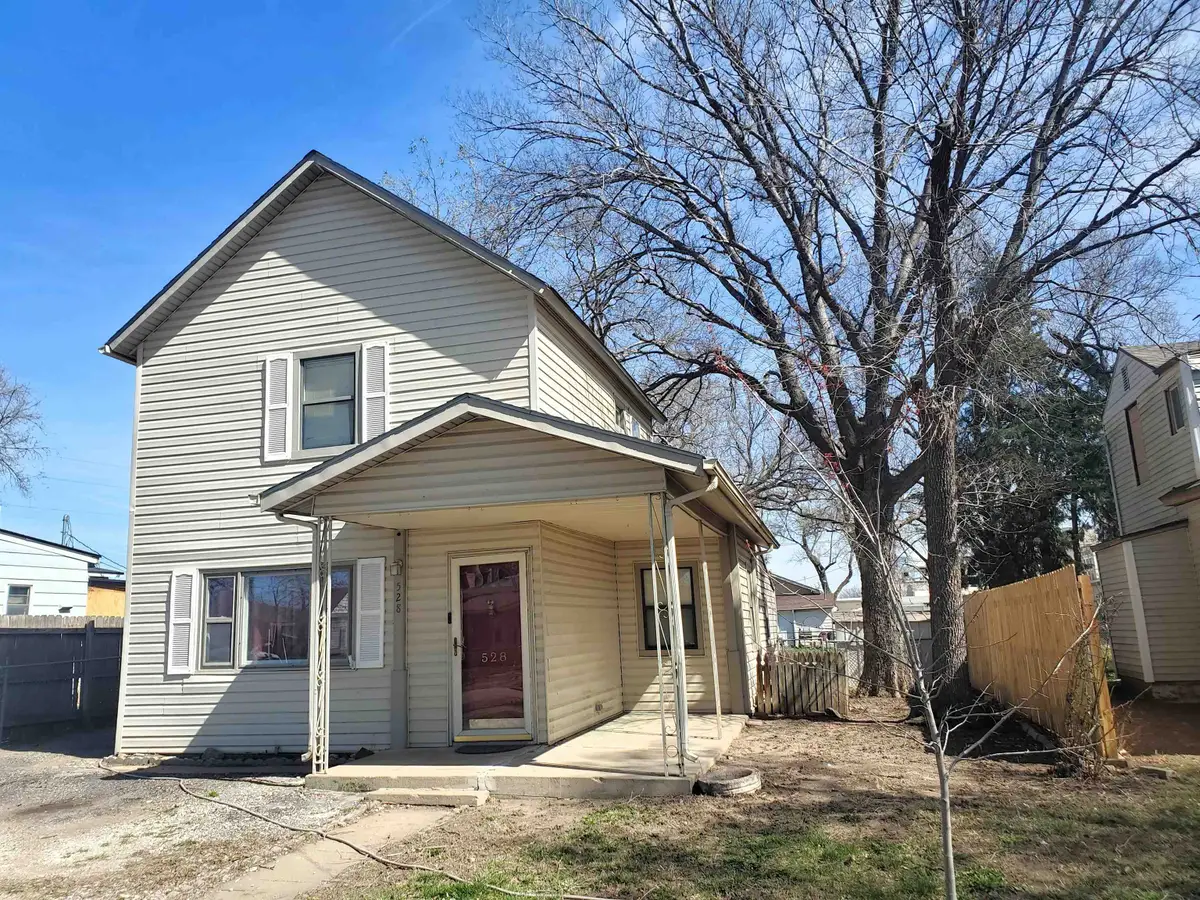 528 N 12th St, Salina, KS 67401 - #1