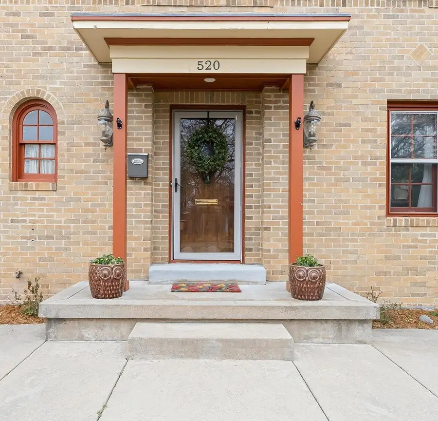 520 N Broadview St, Wichita, KS 67208 - #3