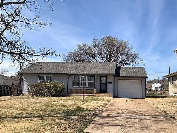 214 S First Avenue, Minneapolis, KS 67467