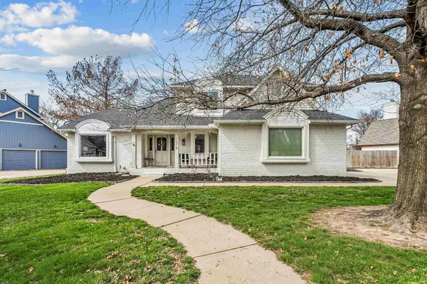 1315 N Rutland Cir, Wichita, KS 67206