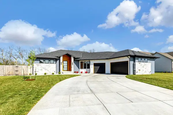 198 S Ciderbluff St, Goddard, KS 67052