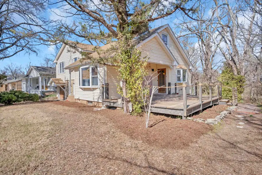 424 SE 6th St, Newton, KS 67114 - #3