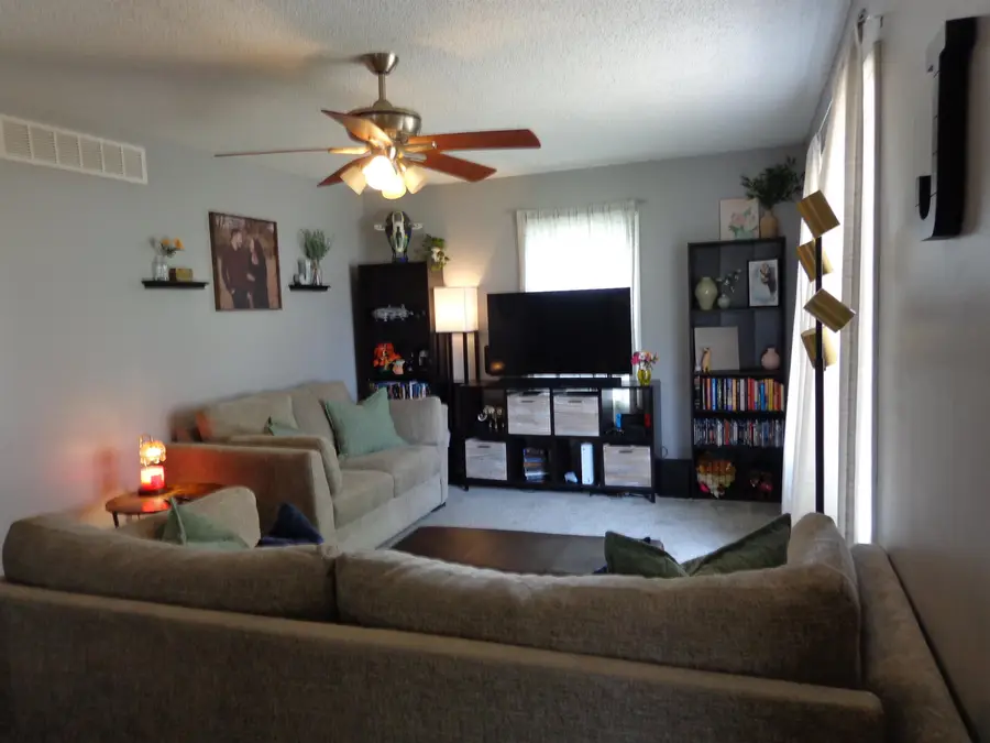 433 E Pearl, Mulvane, KS 67110 - #2