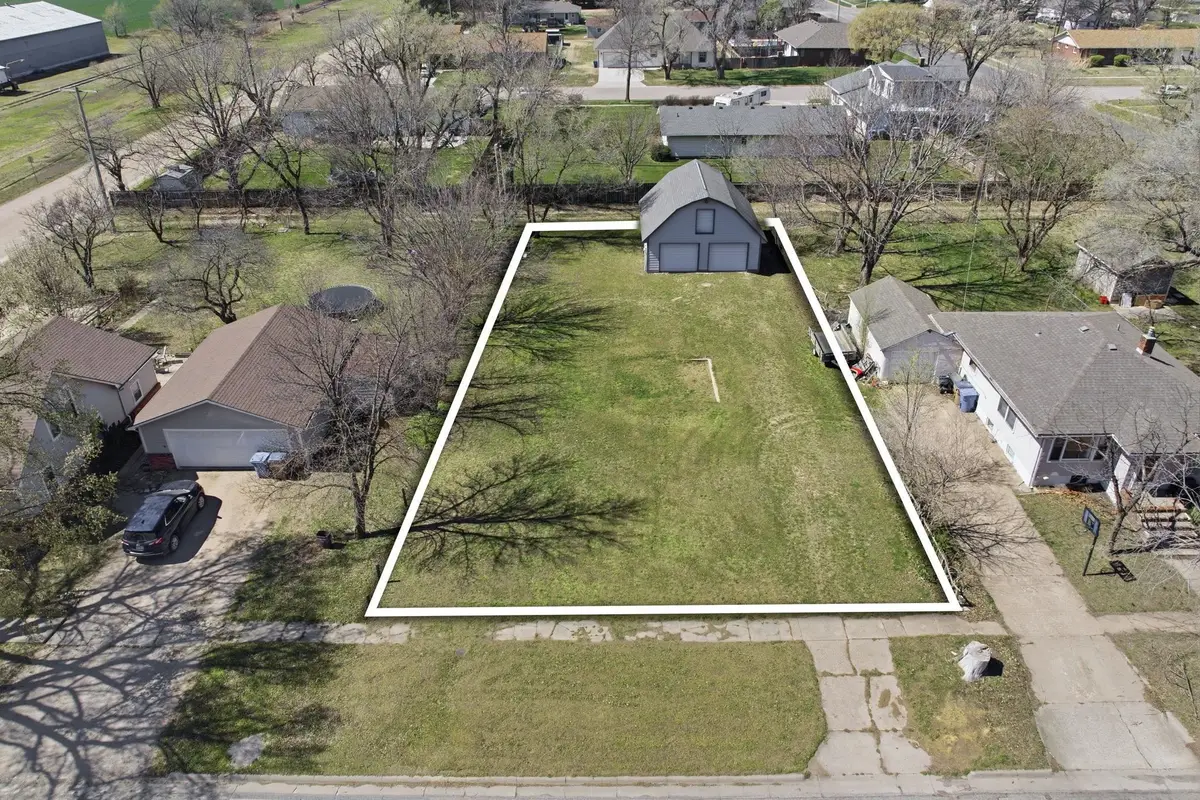 109 N Adams, Cheney, KS 67025 - #1