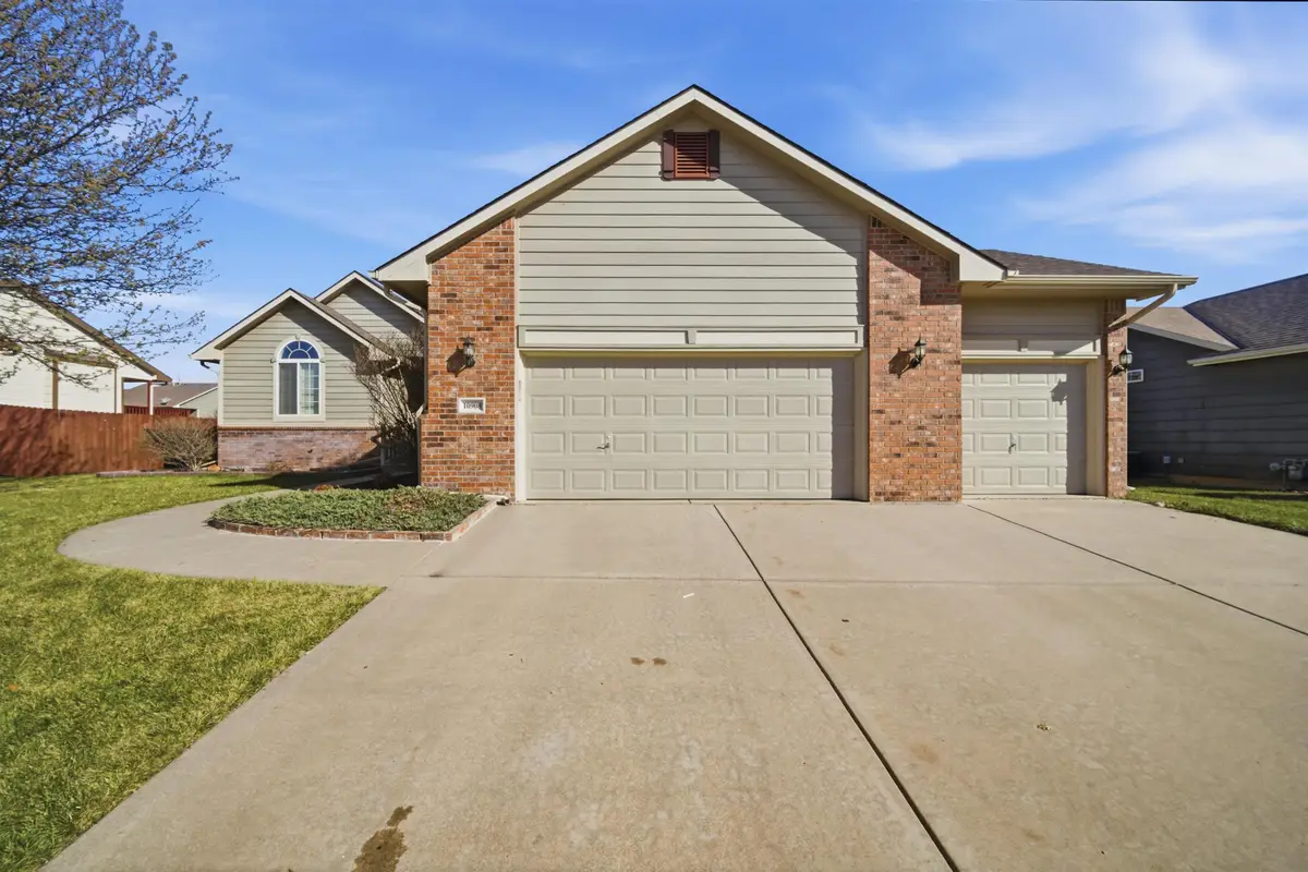 10908 W Lantana St, Wichita, KS 67205 - #1
