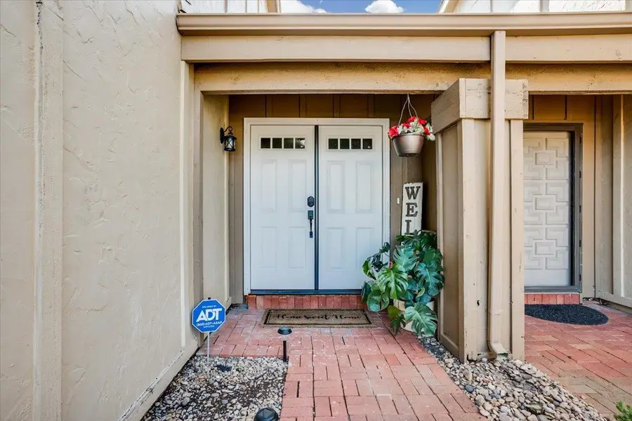 8325 E Harry St Apt 701, Wichita, KS 67207 - #3