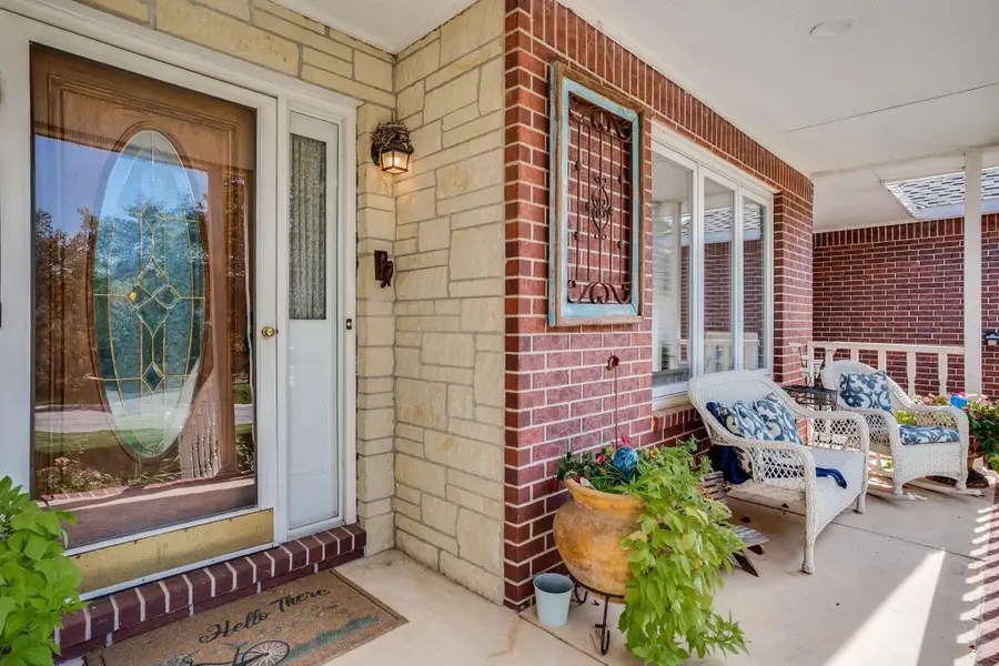 9510 E Shannon Woods St, Wichita, KS 67226 - #2