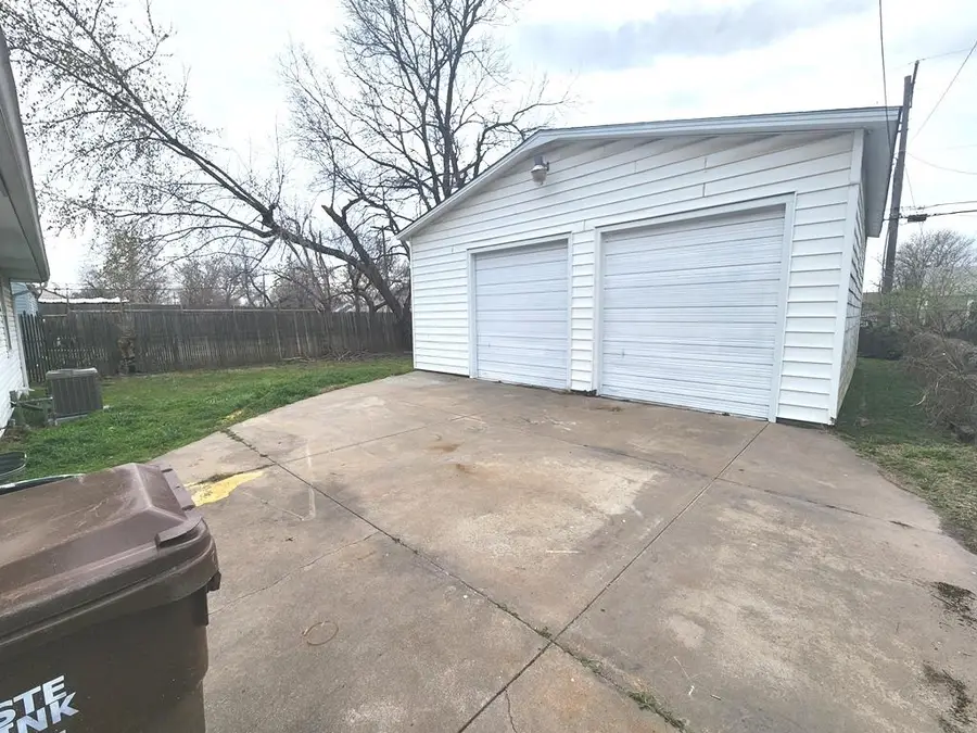 2645 S Mead St, Wichita, KS 67216 - #2