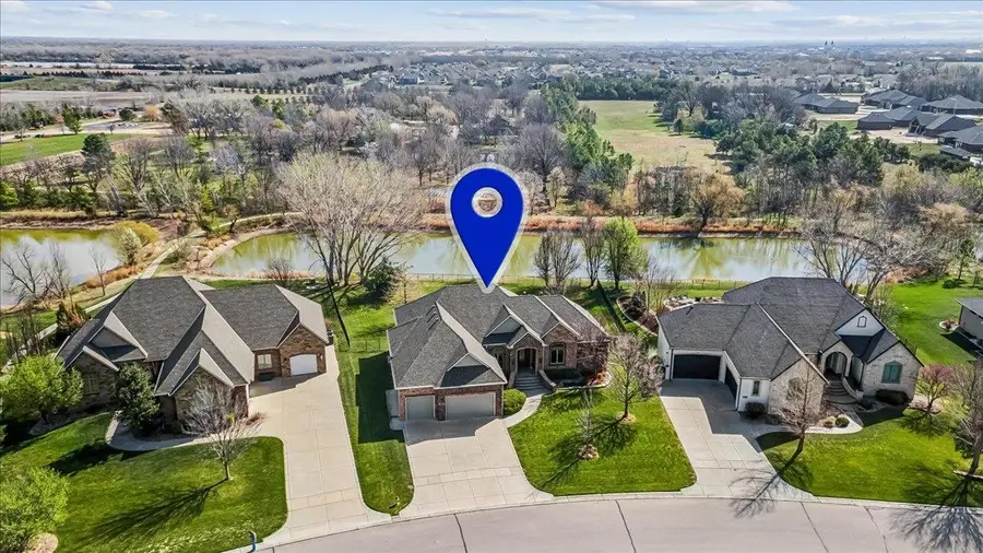 4054 N Stone Barn St, Maize, KS 67101 - #2