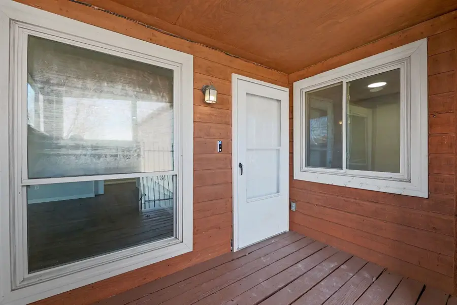 5213 E 20th St N, Wichita, KS 67208 - #2