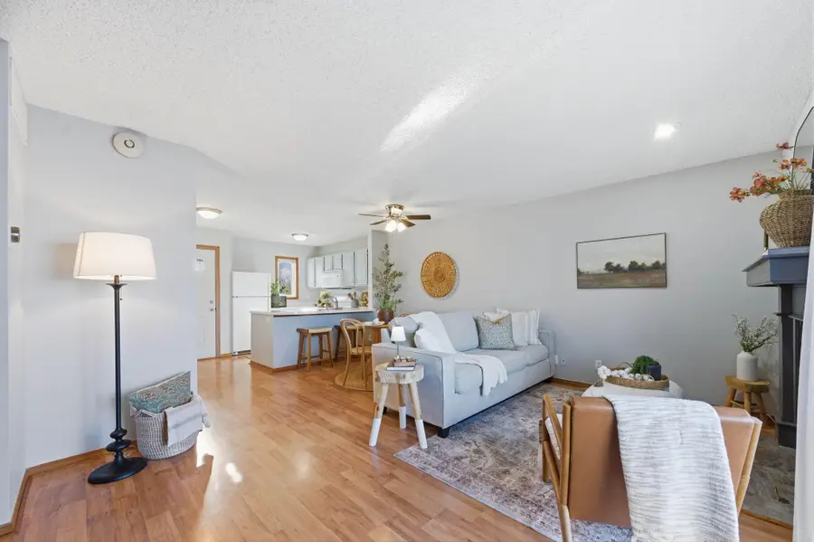 1035 N Lakewind St, Wichita, KS 67212 - #3