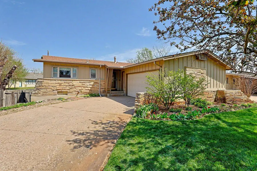 1836 N Lisa Ln, Wichita, KS 67203 - #3