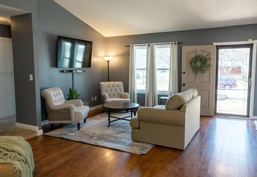 356 N Parkridge St, Wichita, KS 67212 - #2