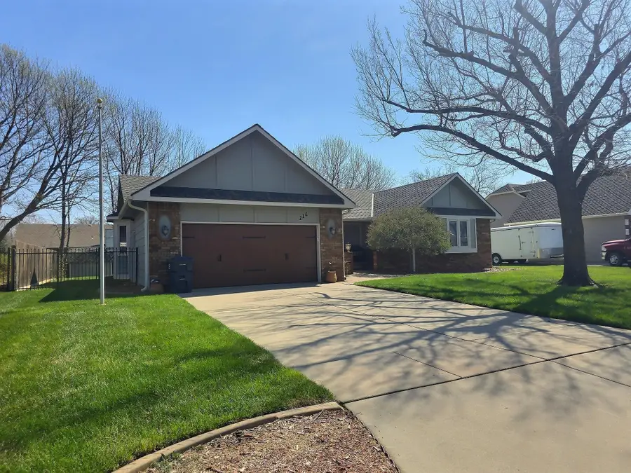 216 N Shefford St, Wichita, KS 67212 - #3