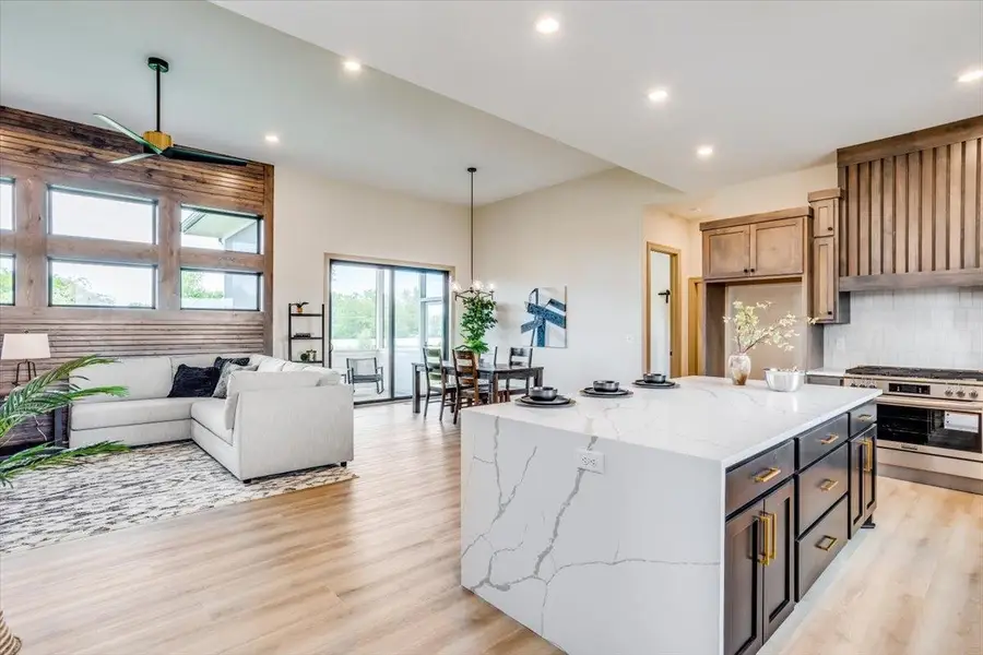 9650 W Cedar Lane, Maize, KS 67101 - #3