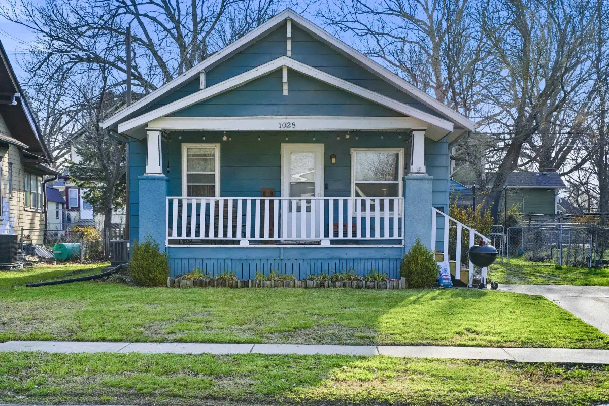 1028 Washington St., Emporia, KS 66801 - #1