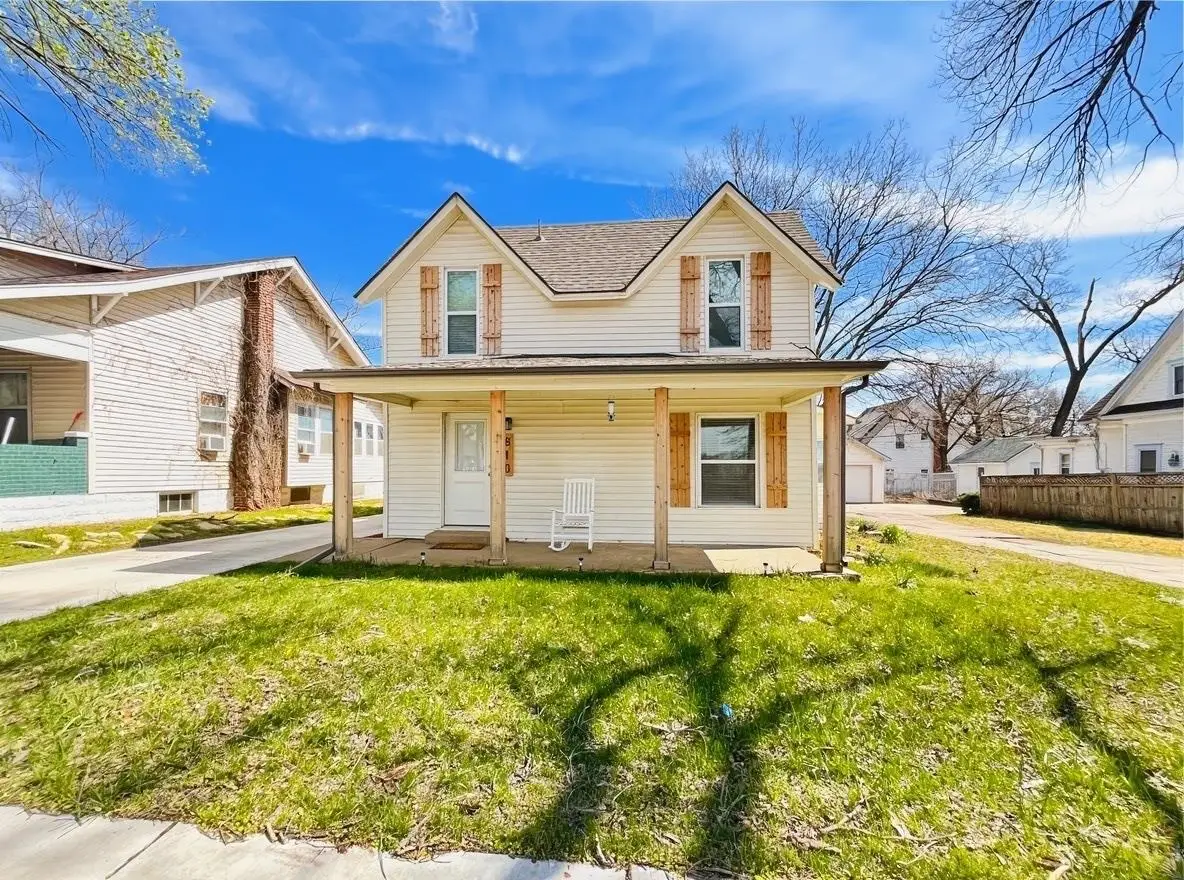 810 State St, Augusta, KS 67010 - #1