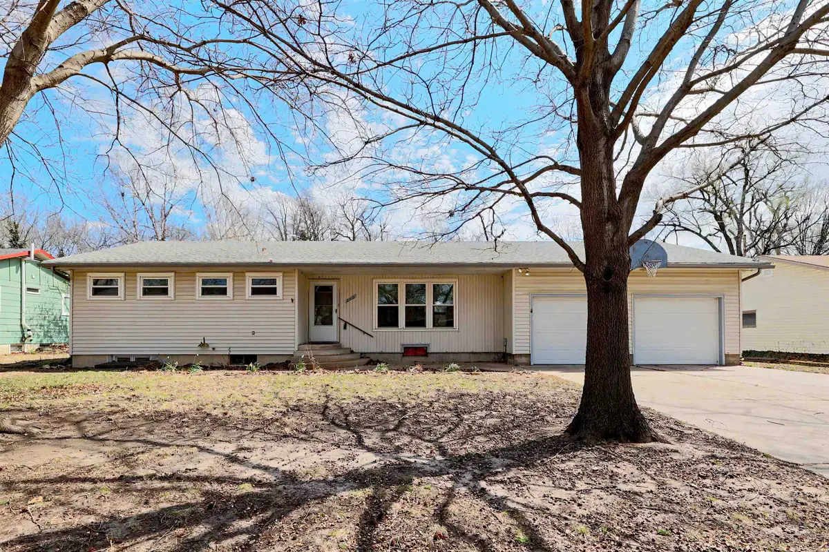 2310 Rosewood Avenue, North Newton, KS 67117 - #1