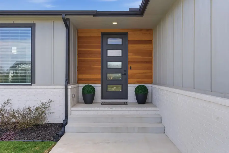 10409 W Basil St, Wichita, KS 67215 - #3