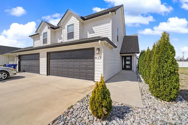 433 Dala Dr., Lindsborg, KS 67456