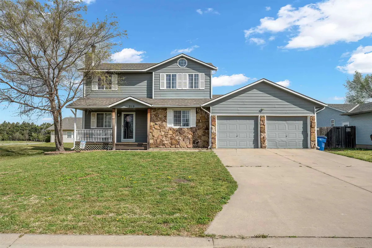 210 Hymer Dr, Sedgwick, KS 67135 - #1