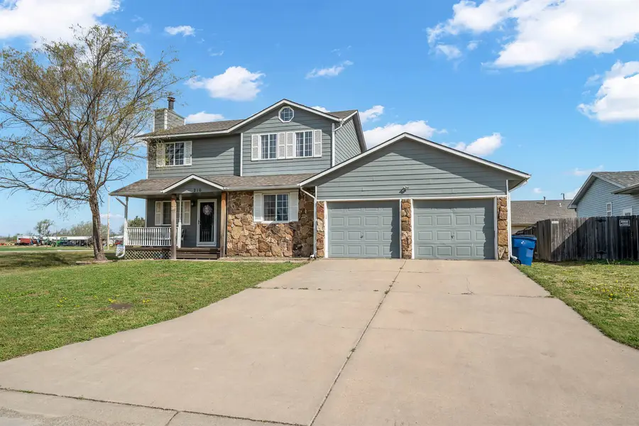 210 Hymer Dr, Sedgwick, KS 67135 - #2